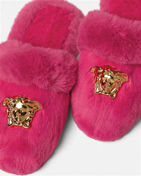 versace faux fur slippers